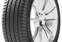 MICHELIN Latitude Sport 3 235/50 R19